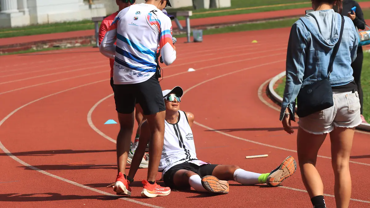 Carrera-ultratrail-estadio xalapeño-ricardo01